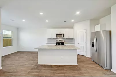 1711 Windsor Boulevard, Lockhart, TX 78644 - Photo 6