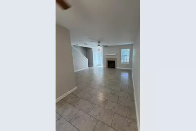 404 West Street #D, Hutto, TX 78634 - Photo 2