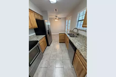 404 West Street #D, Hutto, TX 78634 - Photo 6