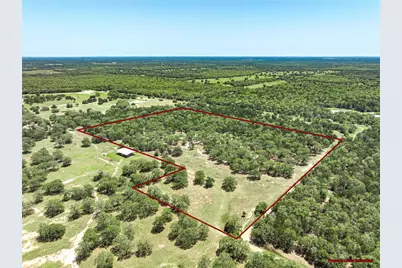 4638 Red Hollow Lane Lane, Smithville, TX 78957 - Photo 8