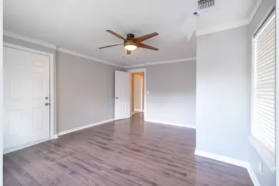 2100 E 2nd Street, Austin, TX 78702 - Photo 16