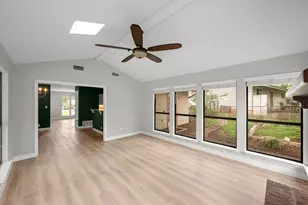 902 Emerald Wood Dr, Austin, TX 78745 - Photo 14