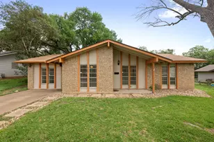 902 Emerald Wood Dr, Austin, TX 78745 - Photo 1