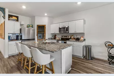 121 Rubrum Road, Kyle, TX 78640 - Photo 8