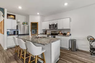 121 Rubrum Rd, Kyle, TX 78640 - Photo 8