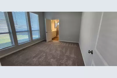 460 Los Olives Lane, Liberty Hill, TX 78642 - Photo 18