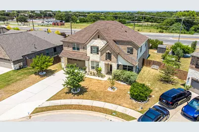 2260 Hat Bender Loop, Round Rock, TX 78664 - Photo 4