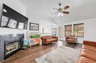 610 Basil Dr, Buda, TX 78610 - Photo 4