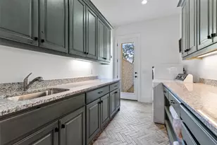 105 Deer Vly Dr, Georgetown, TX 78628 - Photo 28