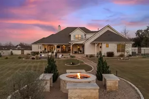 105 Deer Vly Dr, Georgetown, TX 78628 - Photo 38