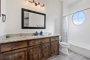 105 Deer Vly Dr, Georgetown, TX 78628 - Photo 20