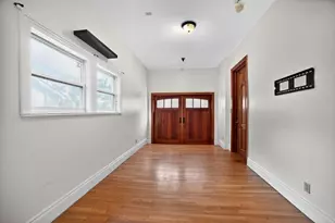 2003 Griswold Ln, Austin, TX 78703 - Photo 10