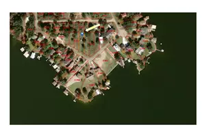 000 Lakeview Ln, Marble Falls, TX 78654 - Photo 2