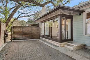 2704 Oakhurst Ave, Austin, TX 78703 - Photo 16