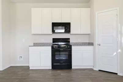 2326 Croaker Creek, San Antonio, TX 78245 - Photo 6