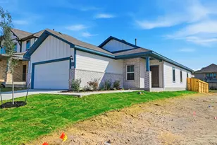 2326 Croaker Crk, San Antonio, TX 78245 - Photo 2