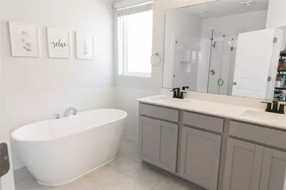 304 Winding Hollow Lane, Georgetown, TX 78628 - Photo 10