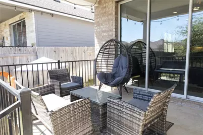 304 Winding Hollow Lane, Georgetown, TX 78628 - Photo 18