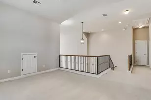 1713 Greenside Trail, Round Rock, TX 78665 - Photo 10