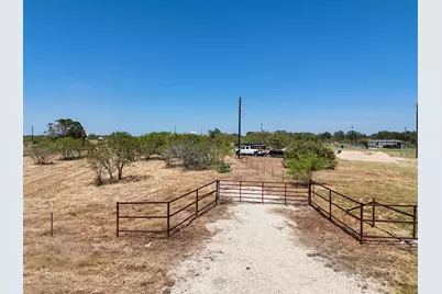4049 Old Colony Line Road, Dale, TX 78616 - Photo 4