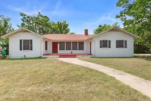 900 N Main St, Burnet, TX 78611 - Photo 1