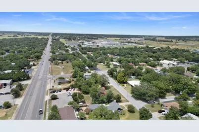 900 N Main Street, Burnet, TX 78611 - Photo 4