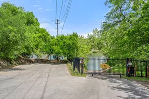 2003 Rain Water Dr, Austin, TX 78734 - Photo 32