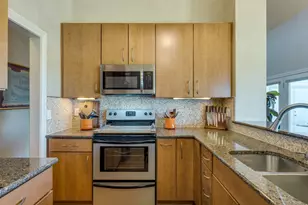 1314 Falcon Ledge Dr, Austin, TX 78746 - Photo 8