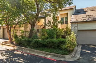 1314 Falcon Ledge Dr, Austin, TX 78746 - Photo 2