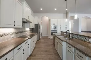 112 Haven Cove, Hutto, TX 78634 - Photo 10
