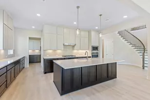 2129 Crimson Sunset Dr, Georgetown, TX 78628 - Photo 8
