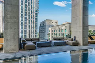 610 Davis St, Austin, TX 78701 - Photo 12