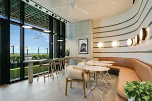 610 Davis St, Austin, TX 78701 - Photo 14