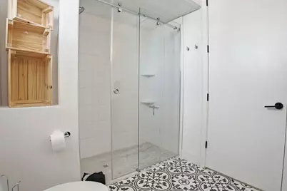 2709 E 5th Street #1306, Austin, TX 78702 - Photo 14