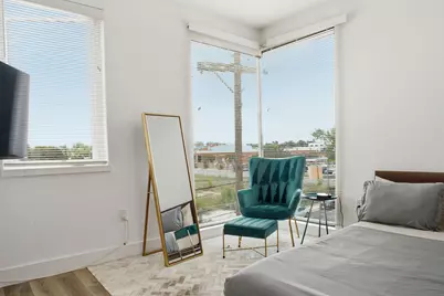 2709 E 5th Street #1306, Austin, TX 78702 - Photo 18