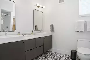 2709 E 5th St., Austin, TX 78702 - Photo 12