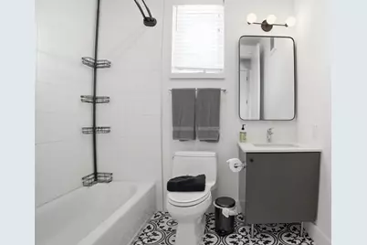 2709 E 5th Street #1306, Austin, TX 78702 - Photo 12