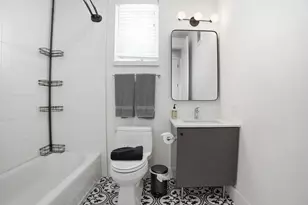 2709 E 5th St., Austin, TX 78702 - Photo 12