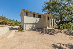 1704 Randolph Ridge Trail, Austin, TX 78746 - Photo 4