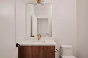 1215 Fort Branch Blvd, Austin, TX 78721 - Photo 20