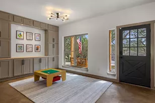 206 Cargill Dr, Briarcliff, TX 78669 - Photo 4