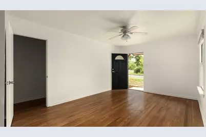 206 E Skyview Road, Austin, TX 78752 - Photo 6