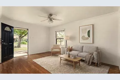 206 E Skyview Road, Austin, TX 78752 - Photo 2