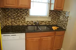 403 E 35th St, Austin, TX 78705 - Photo 8