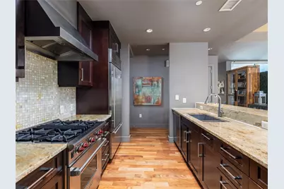 98 San Jacinto Boulevard #1703, Austin, TX 78701 - Photo 8