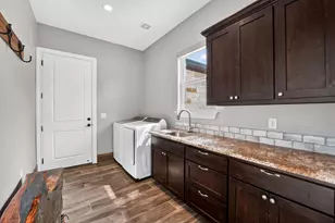 113 Jayhawk Ct Ct, Burnet, TX 78611 - Photo 18
