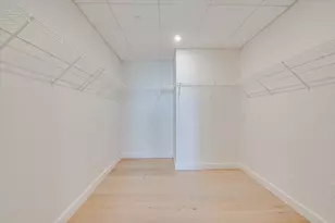 610 Davis St, Austin, TX 78701 - Photo 16