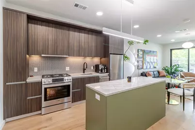 2209 S 1st Street #220, Austin, TX 78704 - Photo 4