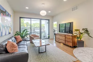 2209 S 1st St, Austin, TX 78704 - Photo 6