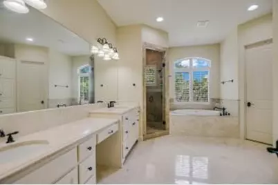 2401 Sailpoint Drive, Spicewood, TX 78669 - Photo 16